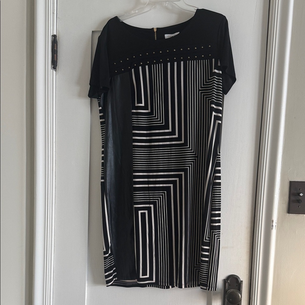 Black and White Geometric Pattern Dress